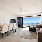 Absolute Beach Front Renovated 3 Bdrm 2 Bath App
